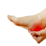 درد پای شما شب‌ها قابل تحمل نیستئ دلایل و راهکارهای مؤثر برای مبارزه با درد پای نیمه‌های شب