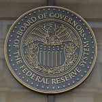 فدرال‌رزرو نرخ بهره را پایین آورد