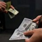 قیمت دلار، یورو، پوند، درهم و ارزهای پرفروش امروز ۲۴ آذر ۱۴۰۴ / قیمت دلار بازار آزاد ۱۸ هزارتومان گران شد