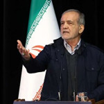 پزشکیان در یک مراسم رسمی شاکی شد و کتش را درآورد + فیلم