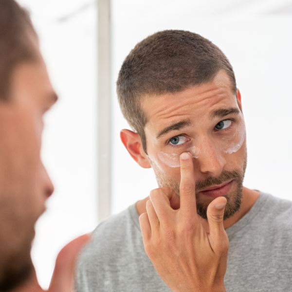 ۸ اشتباه شایع در استفاده از مرطوب کننده که باعث خشک شدن پوست شما می شود!