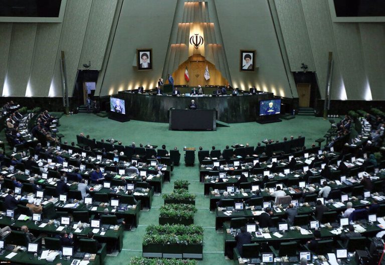باز پذیرایی آسان از خوانندگان و سلبریتی‌ها جهان به ایران
