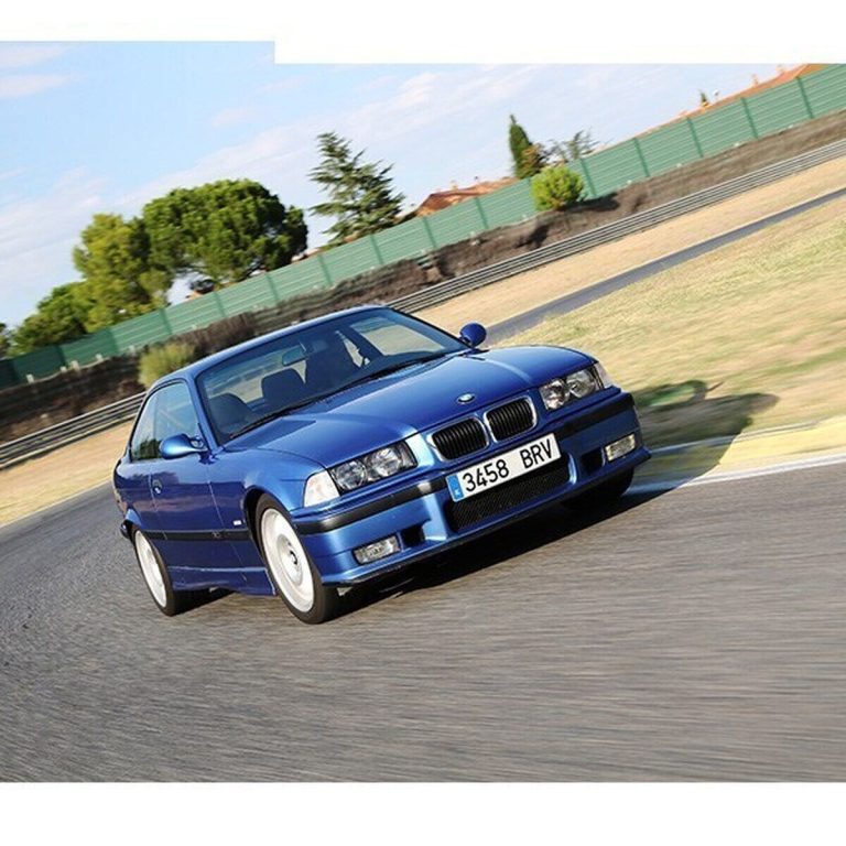 “تجربه‌ی جذاب رنگارنگ با BMW E36 M3” + عکس