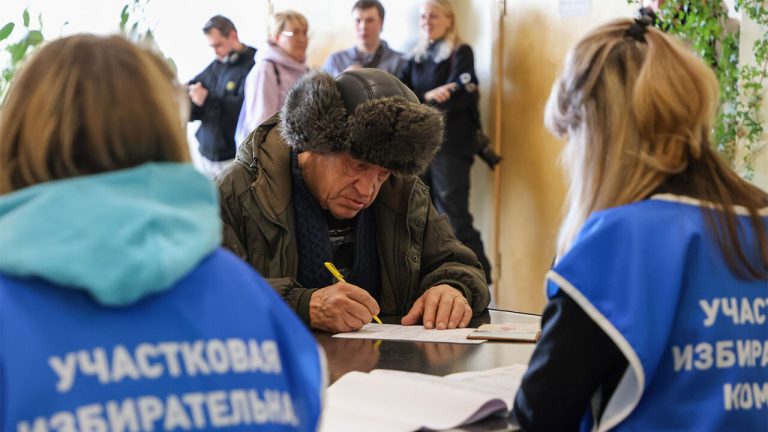 شرکت کامل در انتخابات ریاست جمهوری روسیه به ۱۰۰ درصد!