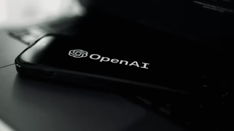 OpenAI به این دلیل از ایلان ماسک شکایت کرد که او ترک شرکت را حمایت کرد!