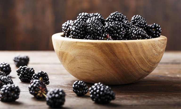 آیا توت سیاه شیرینی دارد؟