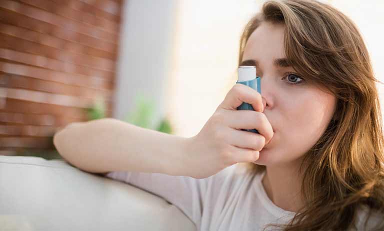 محدودیت‌های غذایی برای افراد مبتلا به آسم: رژیم غذایی متنوع برای سلامتی بهتر