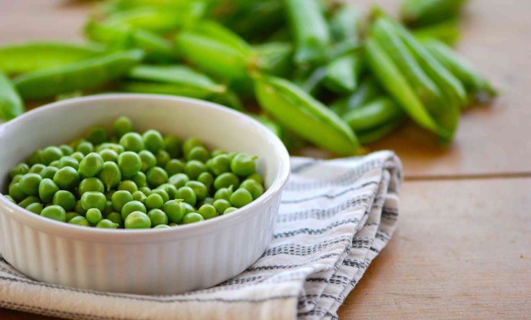 چرا باید نخود فرنگی را به جوری بخوریم که برای سلامتی مفید باشد؟ | خواص و مزایای مصرف نخود سبز