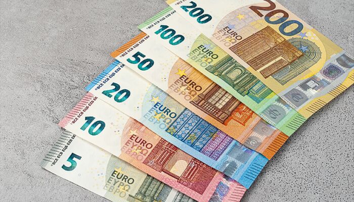 قیمت یورو امروز در تاریخ ۱۲ اردیبهشت ۱۴۰۳