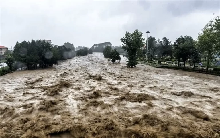 اعلام آماده‌باش ۱۰ استان کشور در برابر سیلاب مخرب – کشاورزان در خطر!