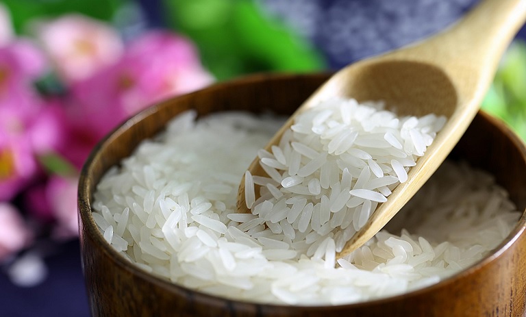 برنج تایلندی در مقابل برنج ایرانی: کشف 6 تفاوت کلیدی برای انتخاب برتر!