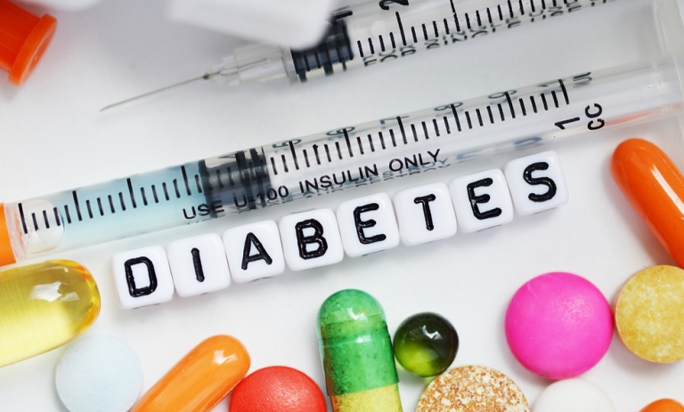 بازیگران کلیدی سلامت: 8 ویتامین حیاتی برای مقابله با دیابت و مهار قند خون!