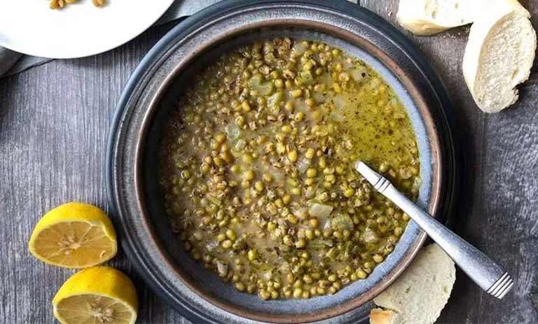 آموزش تهیه خوراک هفته با ماش و سیب زمینی: طعمی ساده و انرژی‌زا