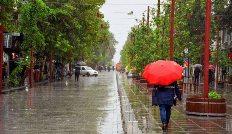 اصفهان زیر بارش باران رکوردار شده است!