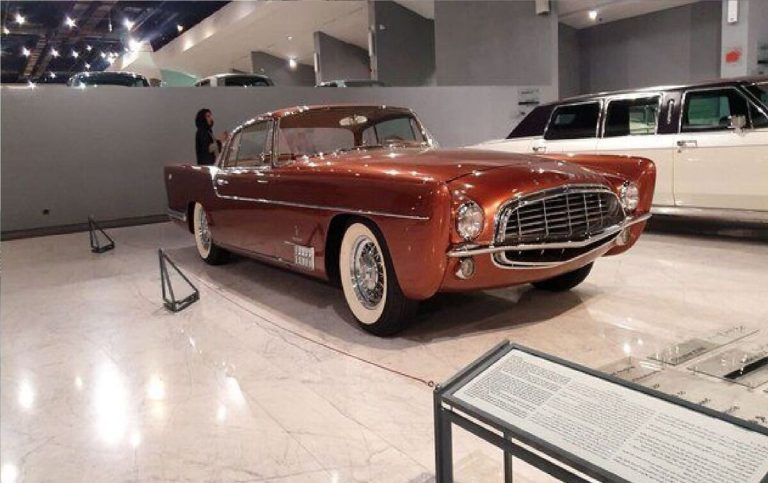 افتتاحیه دلهره‌آور: پرده‌برداری از جواهر نوین در قلب موزه خودروهای کلاسیک!