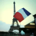فرانسه در میانه غم اشتراکی، عمیقاً به ایران تسلیت می‌گوید