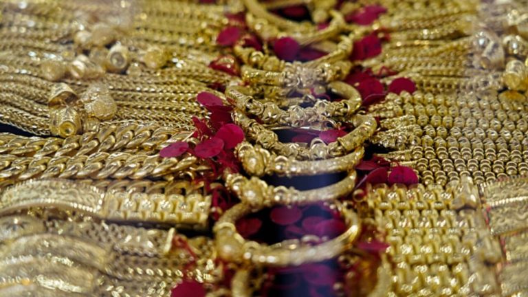 به دنبال گنجینه‌های بی‌مانند: کشف جواهرات خیره‌کننده تزار روسیه الکساندر نهایی