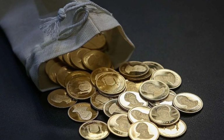 نوسان هیجانی سکه در مرز ۴۰ میلیون: نیم‌سکه بازار را شوکه کرد!