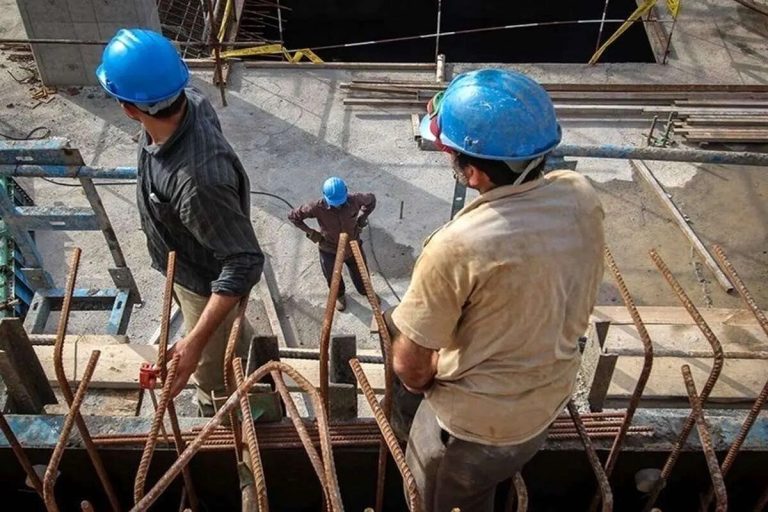طرح افزایش حقوق مسکن کارگران: رویای بهبود شرایط معیشتی بر باد رفت!
