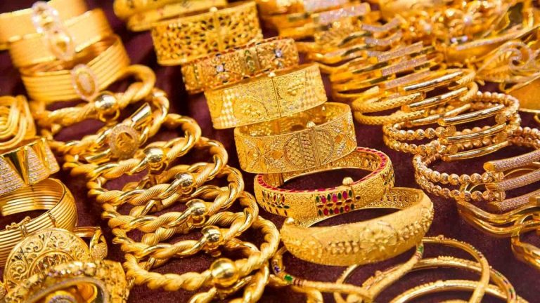 طلا در مدار صعودی: زنگ هشدار افزایش قیمت‌ها در ۲۱ اردیبهشت به صدا درآمد – جدیدترین نرخ‌ها برای مثقال ۱۸ عیار و طلا گرمی ۱۸ عیار!