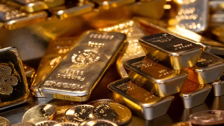 طلا از اوج بازگشت: افت جهانی قیمت پر زرق و برق اقتصاد