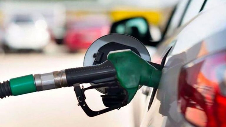 بهینه‌سازی قیمت‌ها: استراتژی جدید برای رهایی بنزین از قفس قیمت‌گذاری!