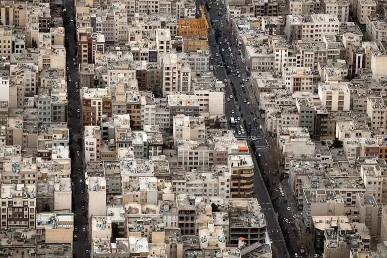 بازار داغ ملک: کرج در برابر تهران، نبرد عظیمیه و فرمانیه در جدال قیمت‌های سر به فلک کشیده آپارتمان!