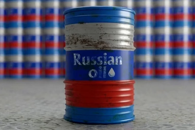 هند در پیچ و خم معاملات نفتی؛ چانه‌زنی برای دستیابی به طلای سیاه روسیه با قیمتی استثنایی
