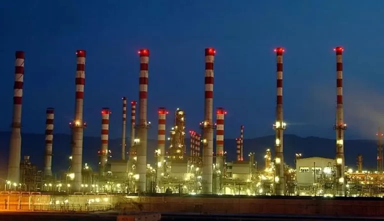 تحول سبز در پالایشگاه تبریز: جایگزینی نفت کوره با سوخت‌های پیشرفته بنزین و گازوئیل یورو ۵