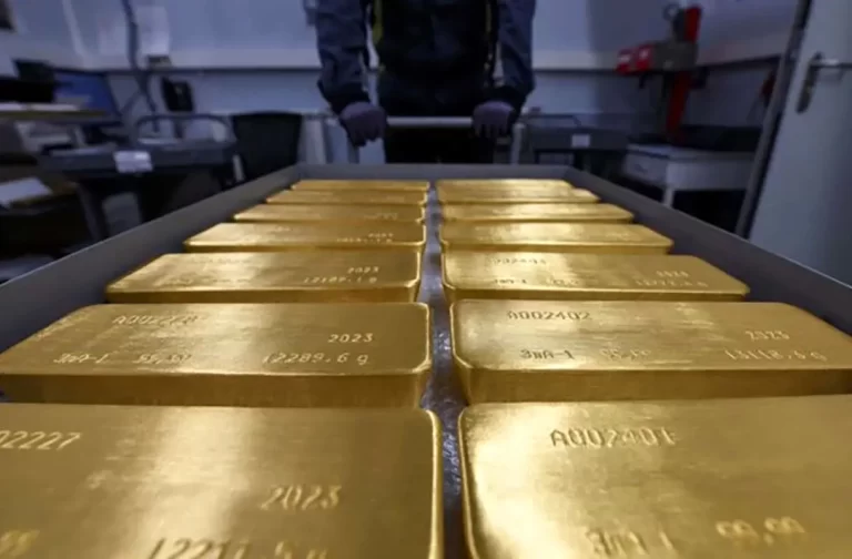 رکوردشکنی حیرت‌انگیز در بازار طلا: 5.8 تن طلای خوش‌آب و رنگ در عرض 35 مزایده به فروش رفت/ آیا می‌دانید امروز چه میزان زر به گردونه اقتصاد پیوست؟