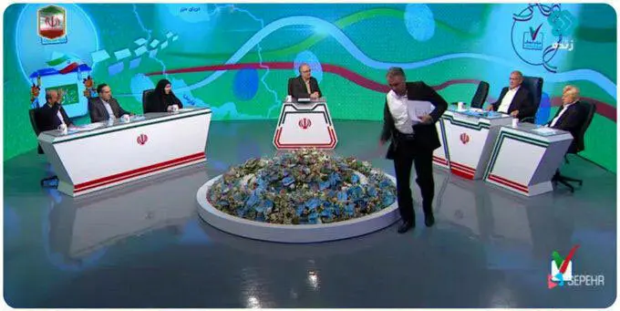 پشت پرده اخراج استادان دانشگاه: موضوعات سیاسی و نه دلایل علمی