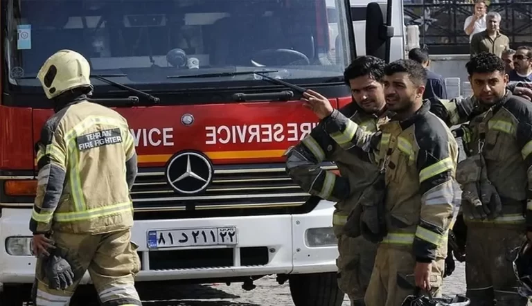 استقرار باشکوه ۵۵۵ آتش‌نشان برای پوشش امنیتی مراسم پرشور ده کیلومتری عید غدیر