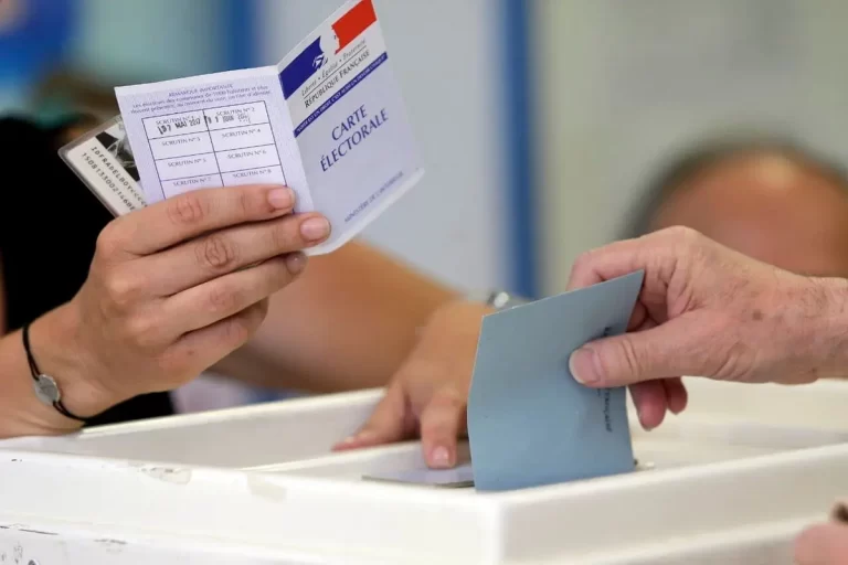 چگونه نتایج انتخابات فرانسه بازارهای ارز جهانی را به لرزه درآوردند؟