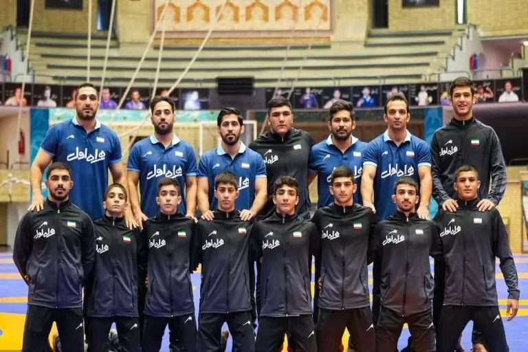 نوجوانان ایران در کشتی آزاد طلایی شدند: تاج قهرمانی آسیا به سرمان افتاد!