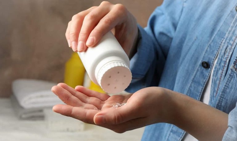 15 استفاده شگفت‌آور از پودر بچه در زندگی روزمره بدون ارتباط با نوزادان!