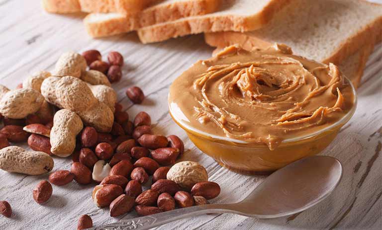 کدام یک پیروز می‌شود؟ نبرد خوشمزگی: کره بادام‌زمینی در برابر کرم کنجد!