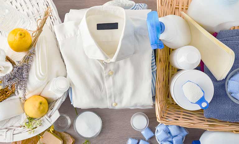 راهکار ساده و اثربخش برای خداحافظی با لکه‌های زرد عرق زیر بغل لباس!