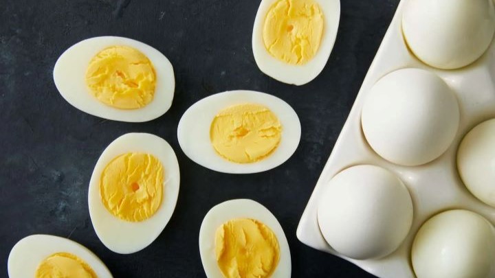 راز تخم مرغ برای حافظه‌ای برنده: تاثیرات شگفت‌انگیز بر قدرت ذهن شما!