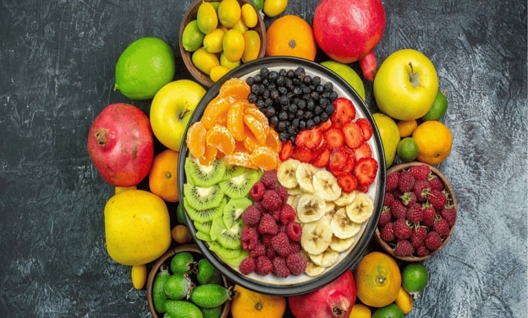راز دمای میوه‌هایتان: کشف برترین میوه‌های سردخون و گرم‌مزاج!