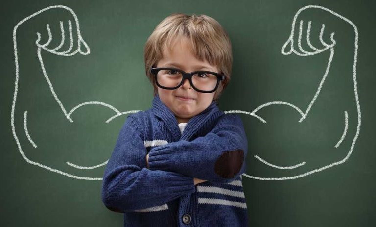 ۱۲ استراتژی کاربردی برای پرورش و تقویت عزت نفس در کودکان