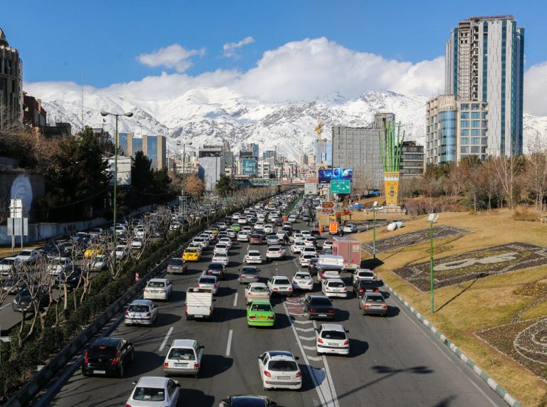 دمای پایتخت در مسیر نزولی: تهران چادر سرما به تن می‌کند!