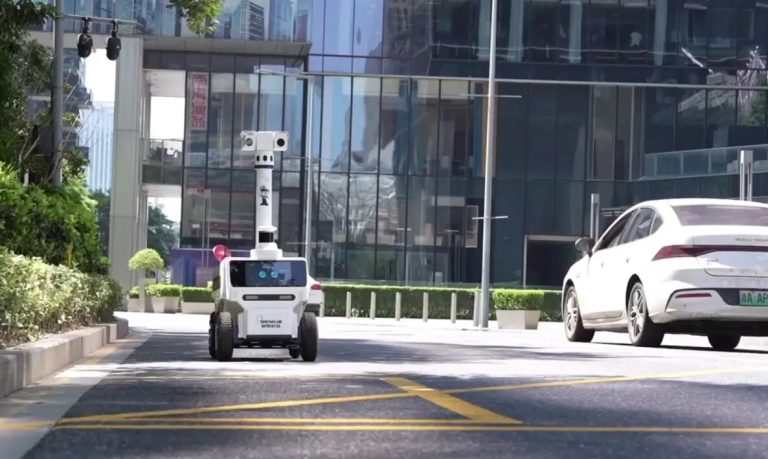 ربات نگهبان: شکارچی تخلفات در خیابان ها با قابلیت ثبت عکس لحظه‌ای!