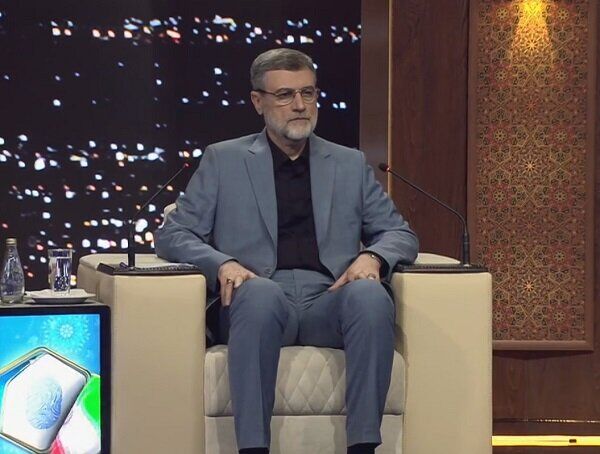 قاضی‌زاده هاشمی فاش می‌کند: حقیقت تکان‌دهنده‌ اقتصادی؛ یک‌سوم مردم ایران با درآمد زیر ۱۲ میلیون تومان!