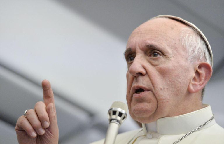 پاپ با قاطعیت خواستار آتش بس در غزه شد: حمایت قدرتمند پاپ از صلح و آرامش