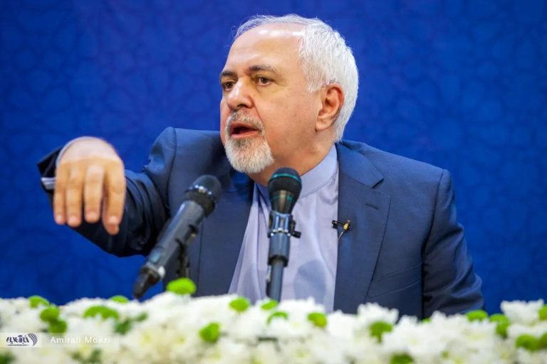پیام قاطع ظریف: هرگز ایرانی را تهدید نکنید! مبارزه با دیکتاتوری اقلیت بر اکثریت