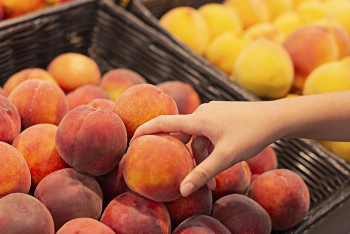 راه‌های خلاق برای به دست آوردن هلو نرس