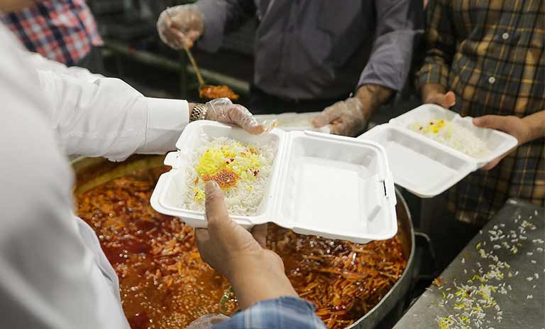 طرز تهیه 9 غذای نذری محبوب در ماه محرم؛ همراه با دستور پختشان