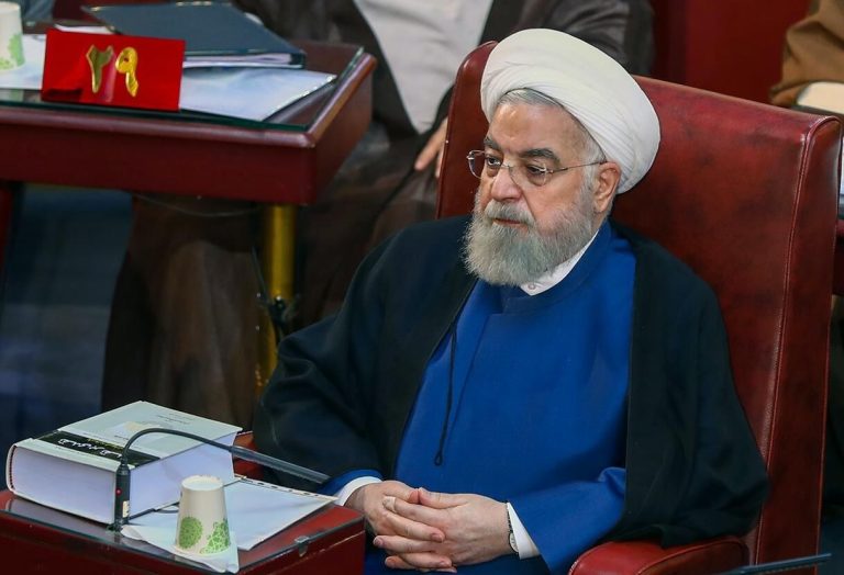 حسن روحانی هشدار داد: دولت‌های تندرو، به زیان همگان!