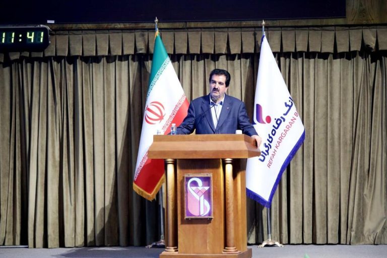 حمایت بانک رفاه: پشتیبانی قدرتمندی در جعبه‌ی سلامت کارگران