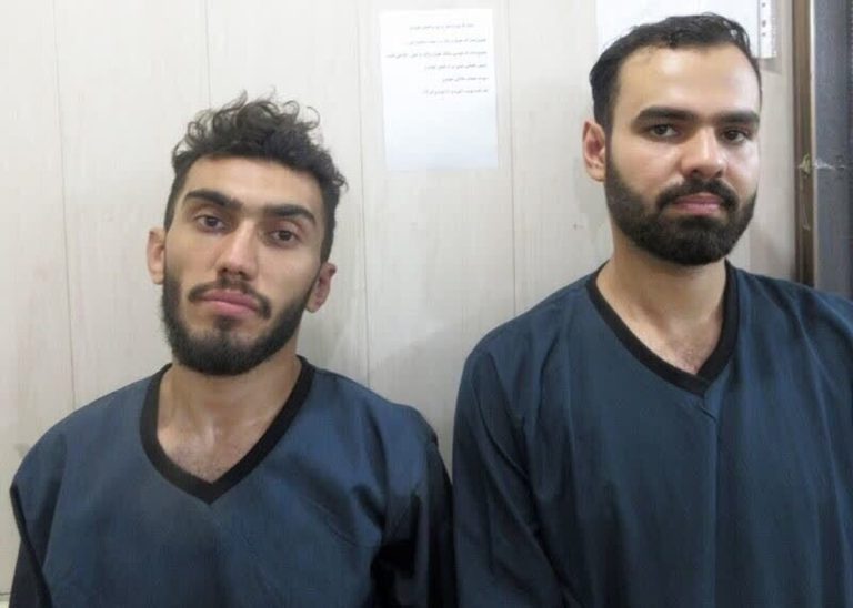 آیا می‌توانید این دو تبهکار را شناسایی کنید؟ برای انتشار تصاویر واضح از عاملان تعرض به نوامیس.